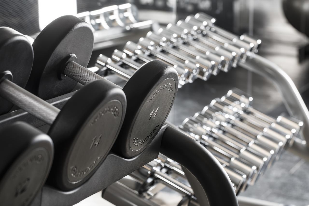 Hotel Mondrian Ad Dawhah Esterno foto Dumbbells