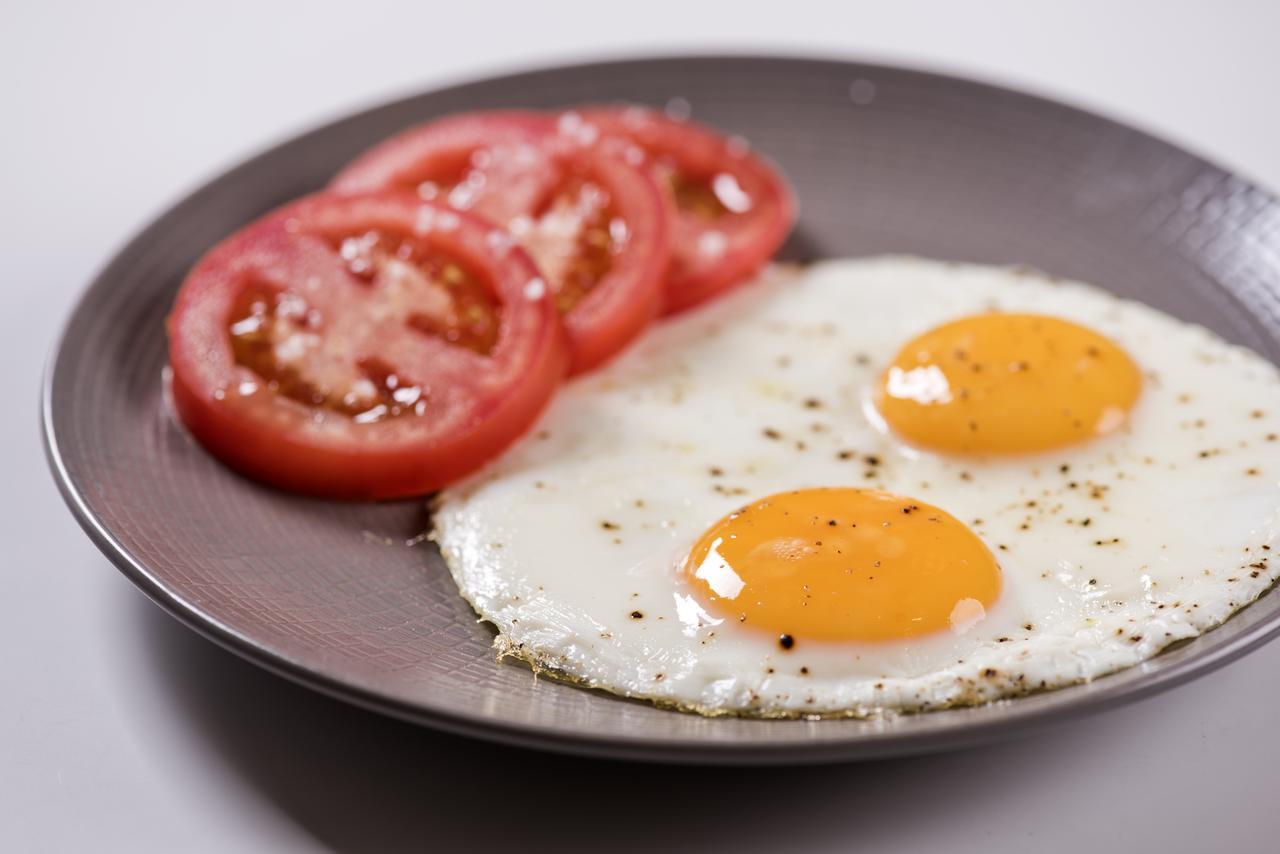 Hotel Mondrian Ad Dawhah Esterno foto Fried eggs